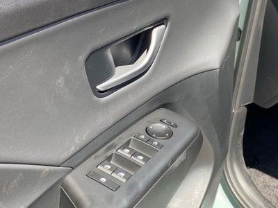 2026 Hyundai Kona SEL Premium FWD