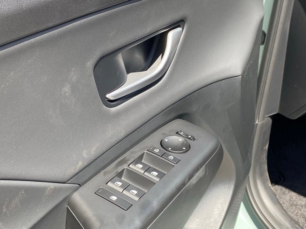 2026 Hyundai Kona SEL Premium FWD