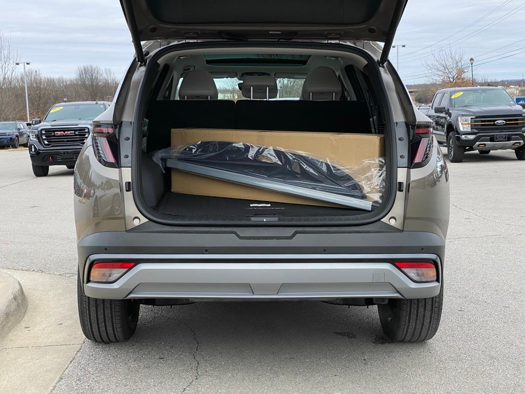 2026 Hyundai Tucson Hybrid Limited