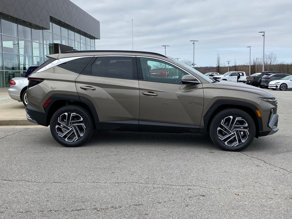 2026 Hyundai Tucson Hybrid Limited