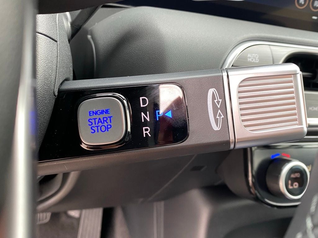 2026 Hyundai Palisade Hybrid SEL Premium 8P
