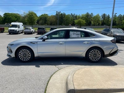 2025 Hyundai Sonata Hybrid SEL