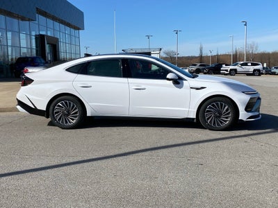 2026 Hyundai Sonata Hybrid Limited
