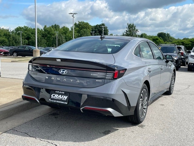 2025 Hyundai Sonata Hybrid Limited