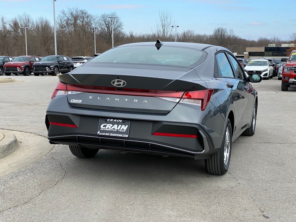 2026 Hyundai Elantra SE
