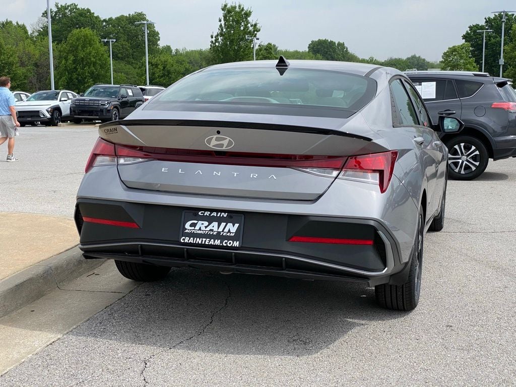 2026 Hyundai Elantra SEL Sport