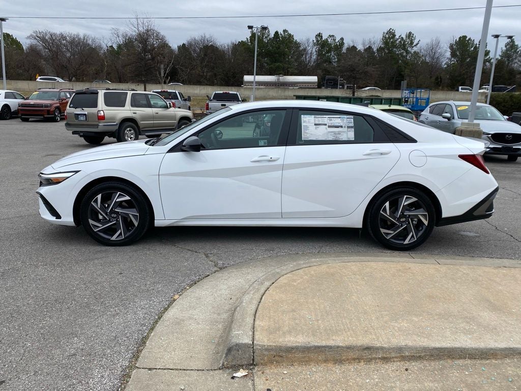 2025 Hyundai Elantra Hybrid SEL Sport