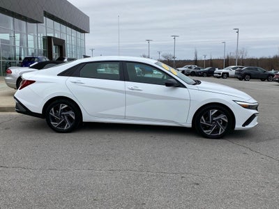 2025 Hyundai Elantra Hybrid SEL Sport