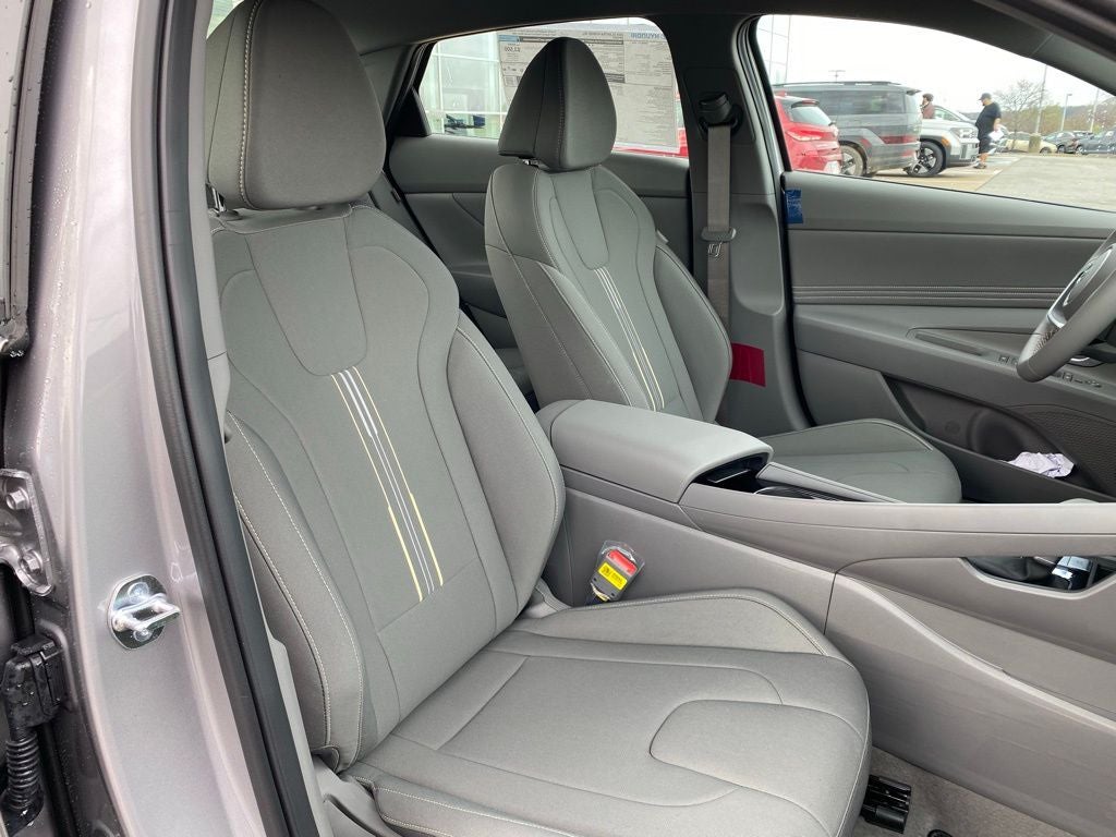 2026 Hyundai Elantra Hybrid SEL Sport