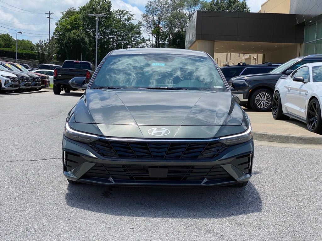 2026 Hyundai Elantra SEL Sport Premium