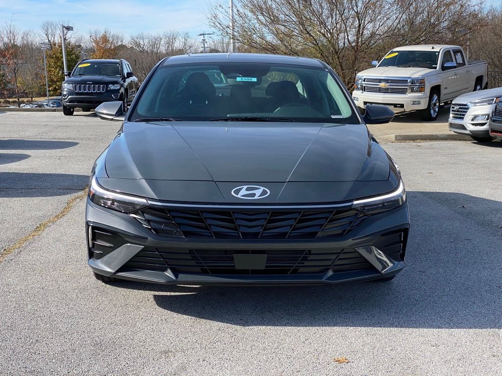 2025 Hyundai Elantra SEL Convenience