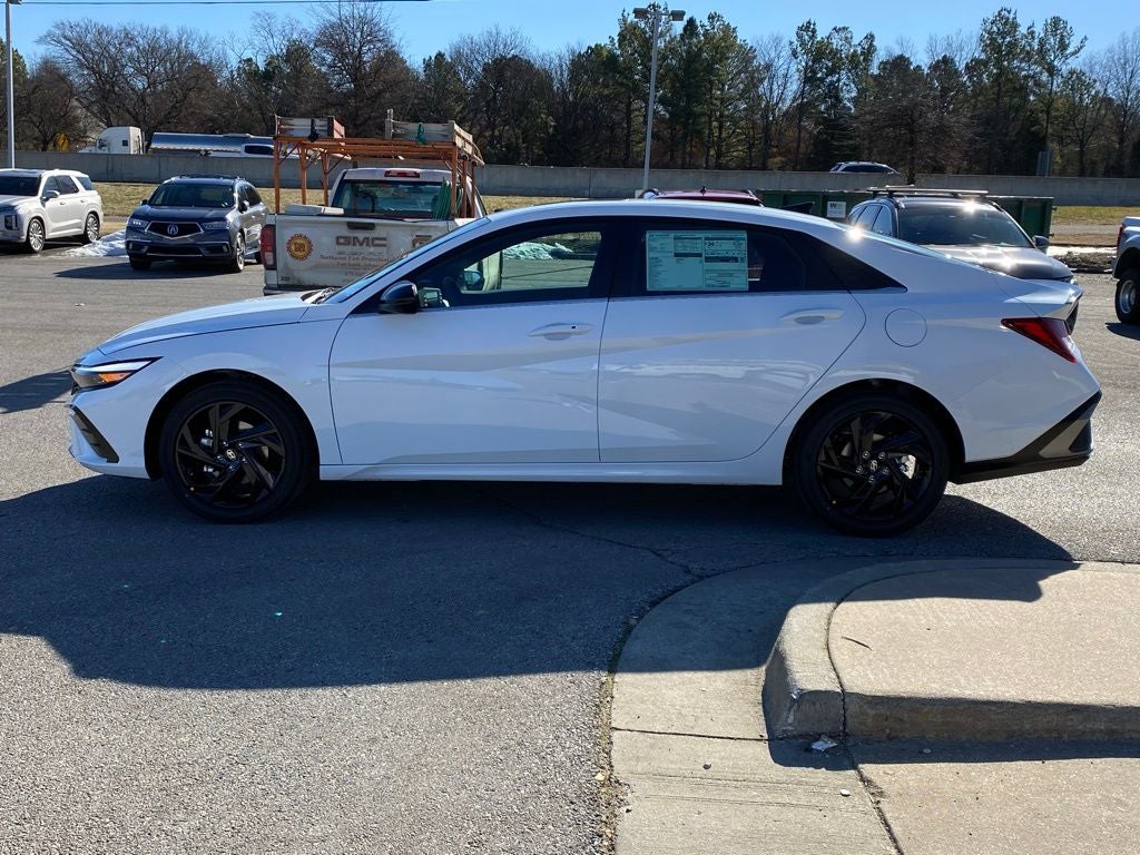 2026 Hyundai Elantra SEL Sport Premium