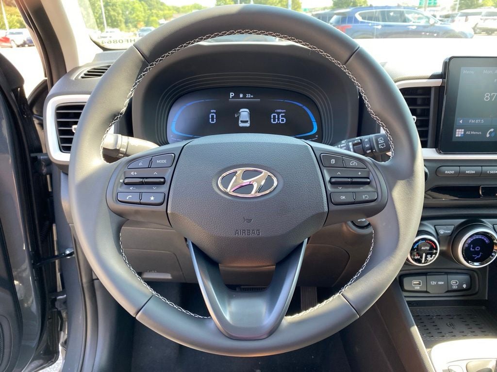 2026 Hyundai Venue SEL w/Two-Tone Roof