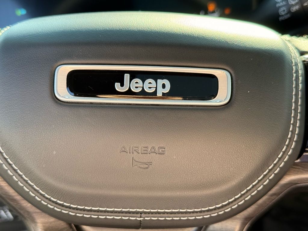2023 Jeep Grand Cherokee Overland 4xe
