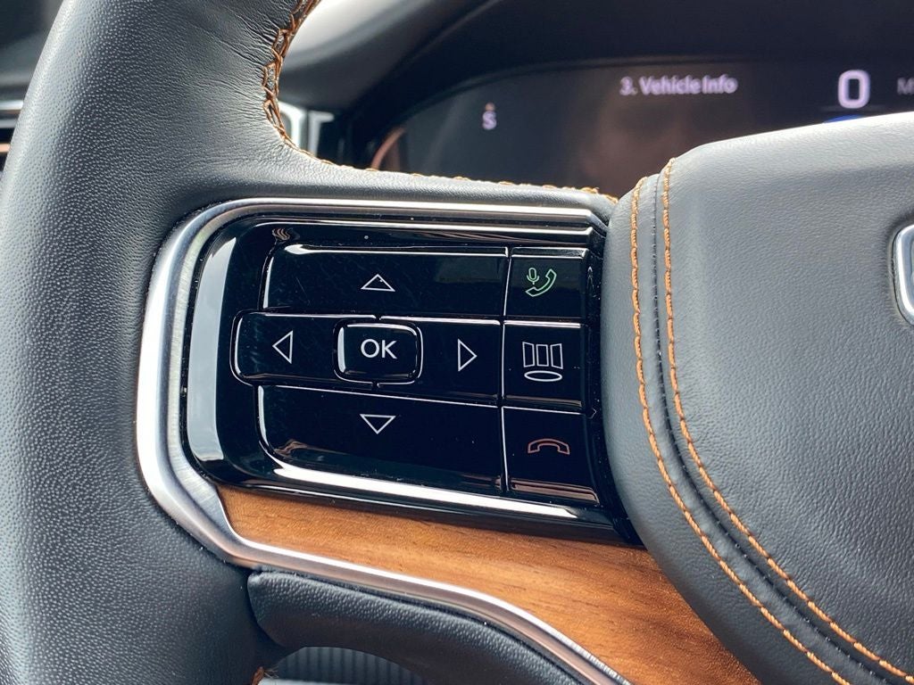 2024 Jeep Grand Wagoneer L Series III MCINTOSH AUDIO / 1 OWNER / 4X4