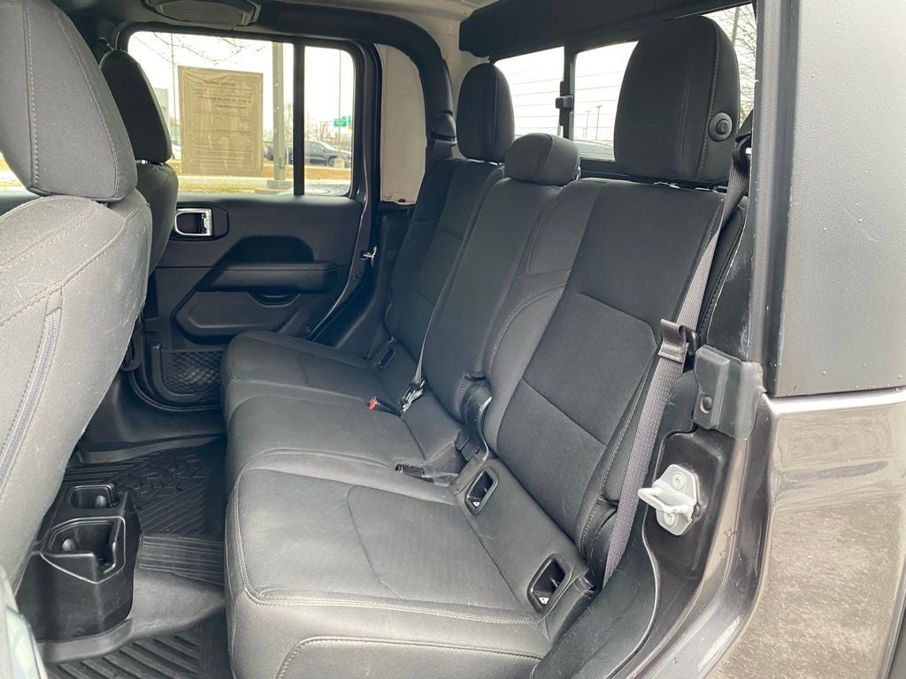 2021 Jeep Gladiator Overland