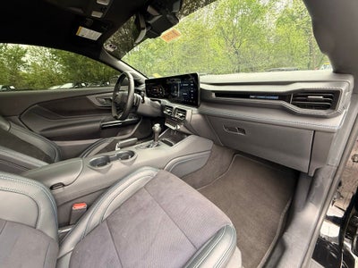 2024 Ford Mustang Dark Horse