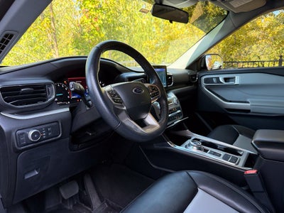 2022 Ford Explorer XLT - PANORAMIC SUNROOF / CLEAN CARFAX