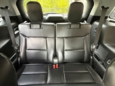 2024 Ford Explorer XLT - CLEAN CARFAX / ONE OWNER