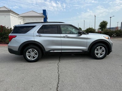 2024 Ford Explorer XLT - CLEAN CARFAX / ONE OWNER