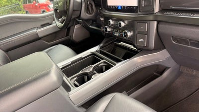 2024 Ford F-250SD Lariat ONE OWNER CLEAN CARFAX