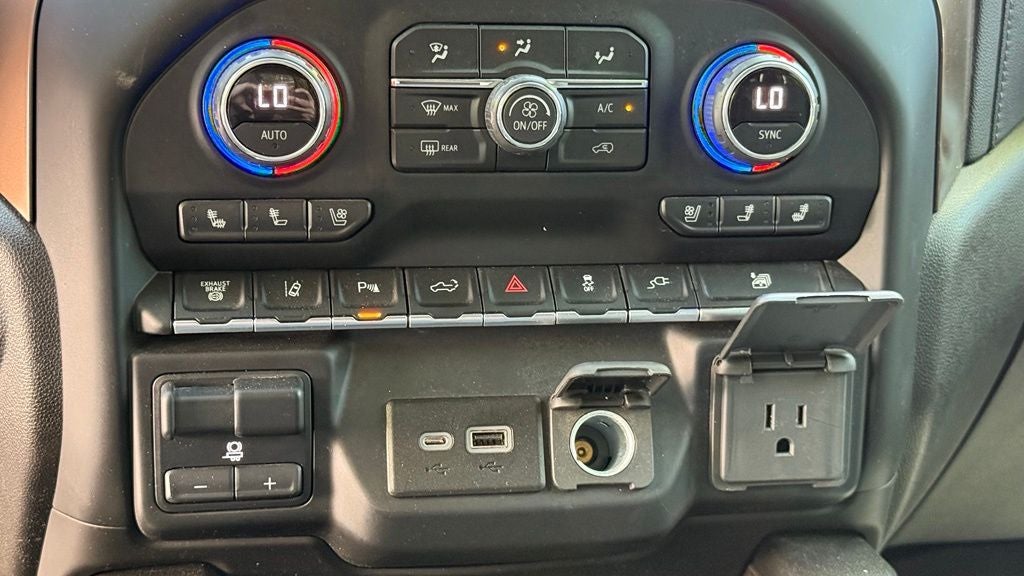 2022 Chevrolet Silverado 3500HD High Country SUPER LOW MILES