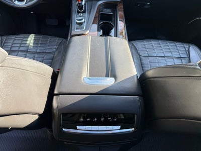 2021 Cadillac Escalade ESV Sport Platinum PANO MOONROOF / 4x4 / CLEAN CARFAX