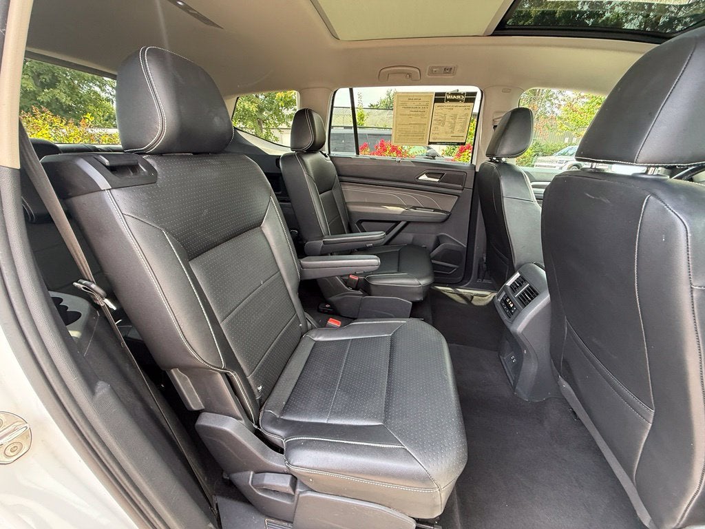 2022 Volkswagen Atlas 3.6L V6 SE w/Technology - PANORAMIC SUNROOF / CLEAN CARFAX