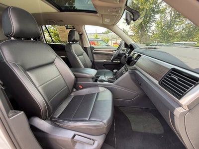 2022 Volkswagen Atlas 3.6L V6 SE w/Technology - PANORAMIC SUNROOF / CLEAN CARFAX