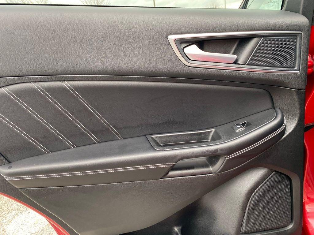 2024 Ford Edge ST