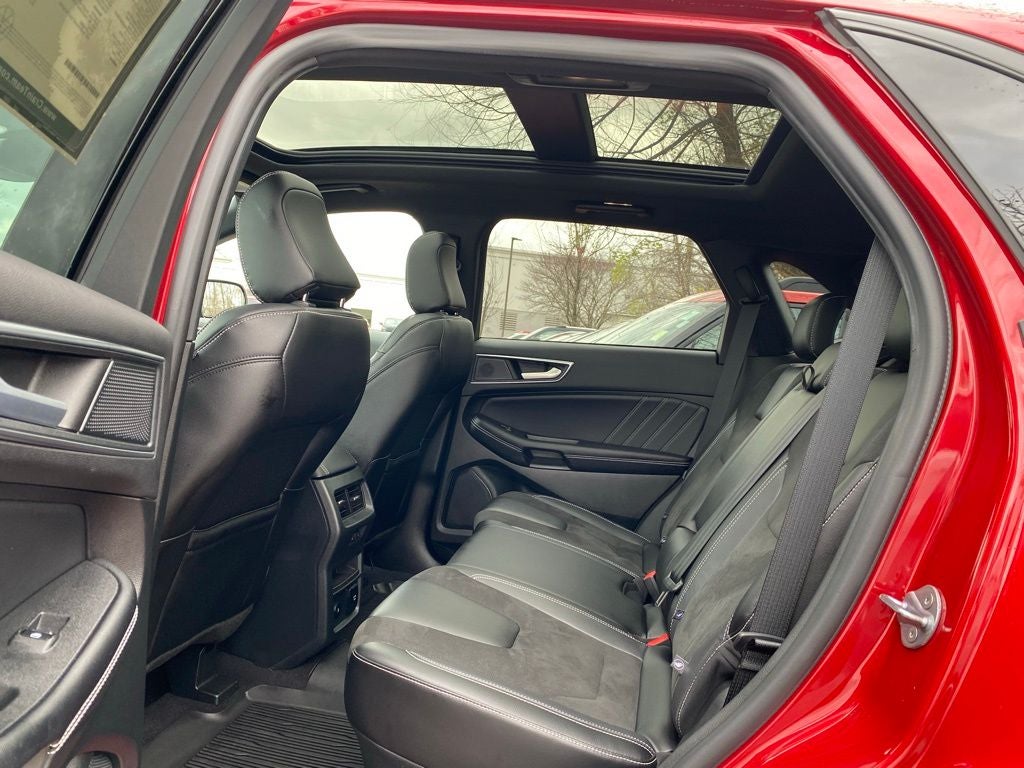 2024 Ford Edge ST