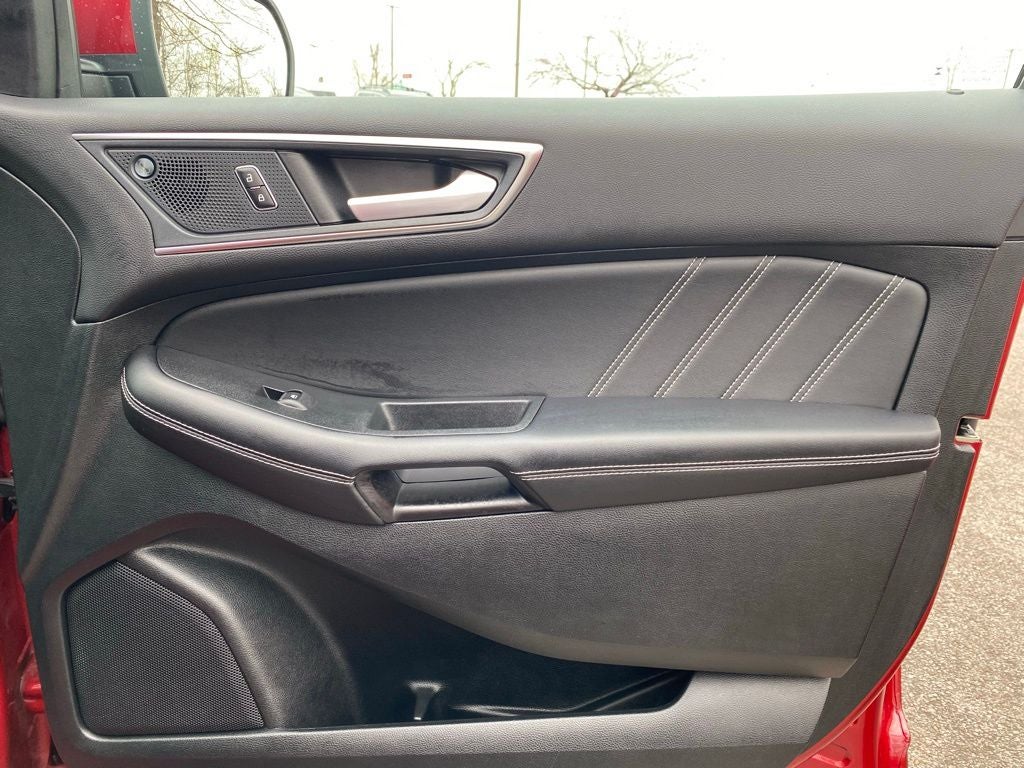 2024 Ford Edge ST
