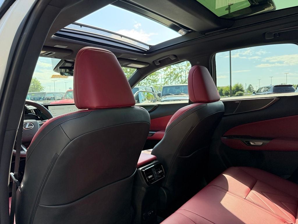 2025 Lexus NX 350h Luxury LIKE NEW!!