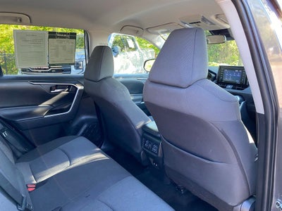 2021 Toyota RAV4 XLE APPLE CAR PLAY