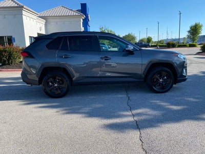 2021 Toyota RAV4 XLE APPLE CAR PLAY