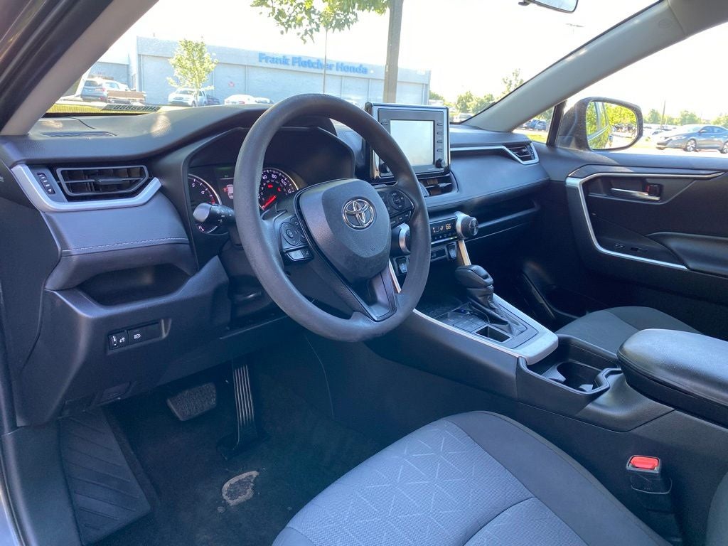 2021 Toyota RAV4 XLE APPLE CAR PLAY