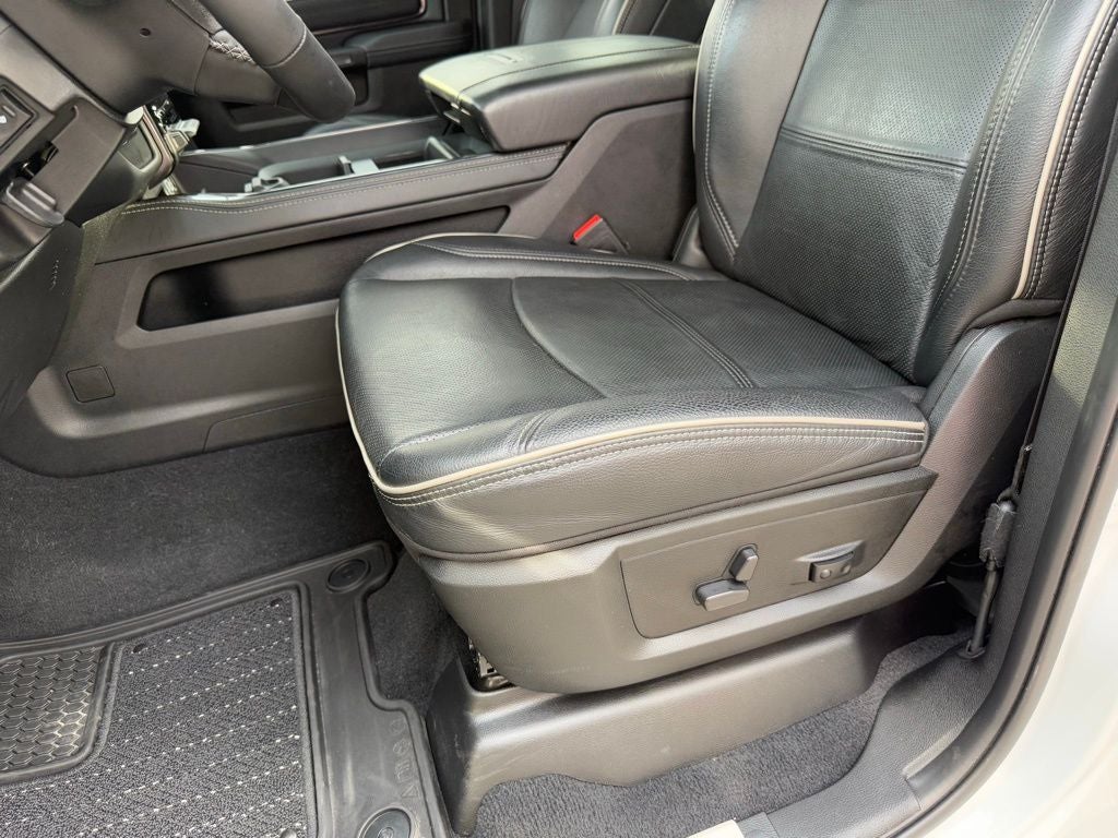 2024 RAM 2500 Limited CLEAN CAR FAX / 1 OWNER