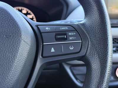 2025 Honda HR-V LX - AWD / CLEAN CARFAX / ONE OWNER