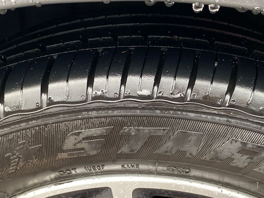 2024 Nissan Versa 1.6 SV