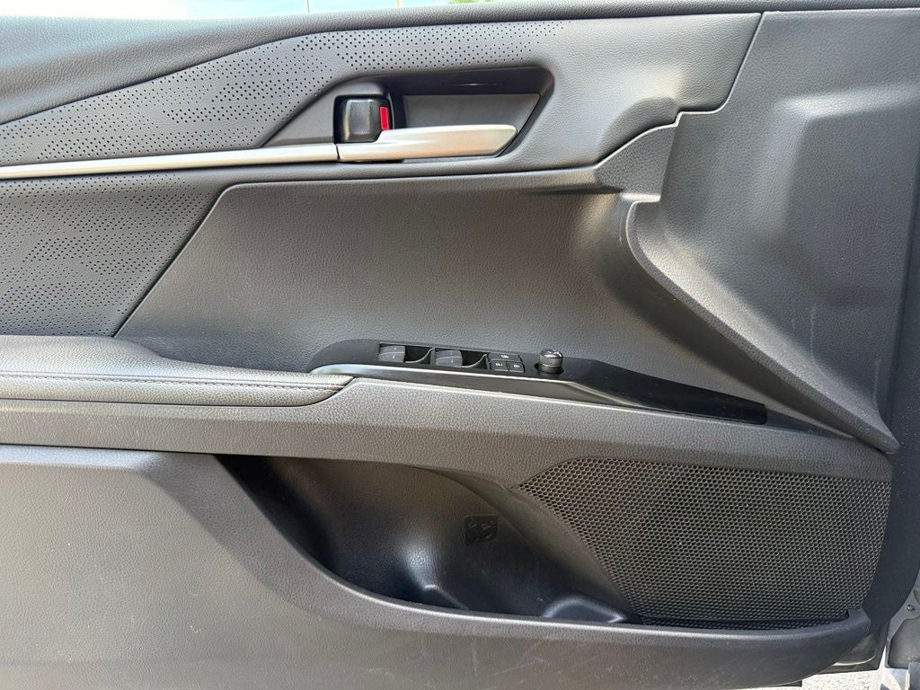 2025 Toyota Camry XSE - PANORAMIC SUNROOF / ONE OWNER