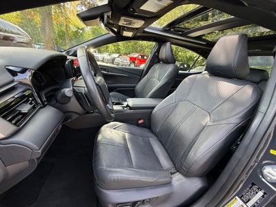 2025 Toyota Camry XSE - PANORAMIC SUNROOF / ONE OWNER