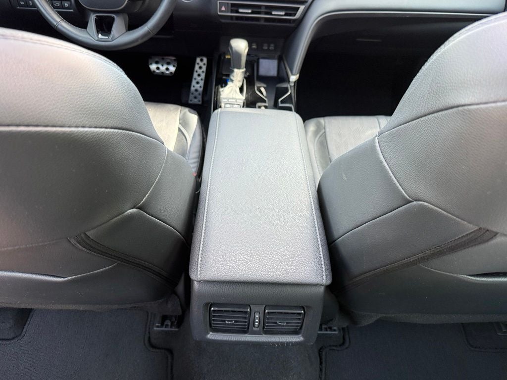 2025 Toyota Camry XSE - PANORAMIC SUNROOF / ONE OWNER