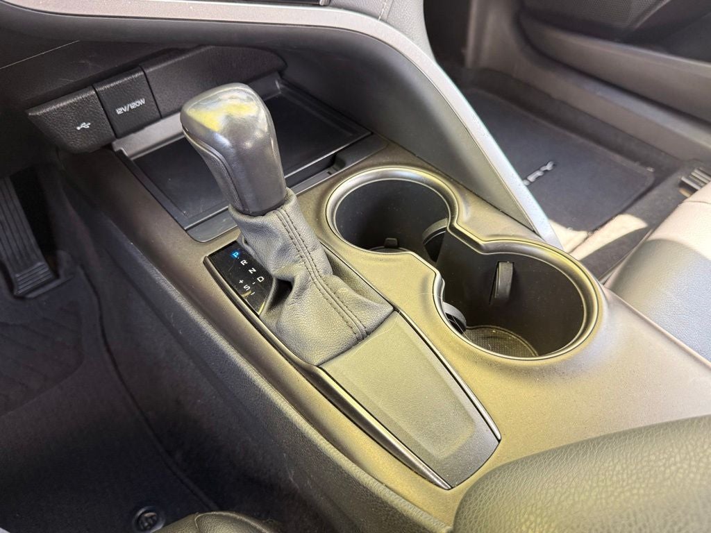 2021 Toyota Camry SE NICE CAR
