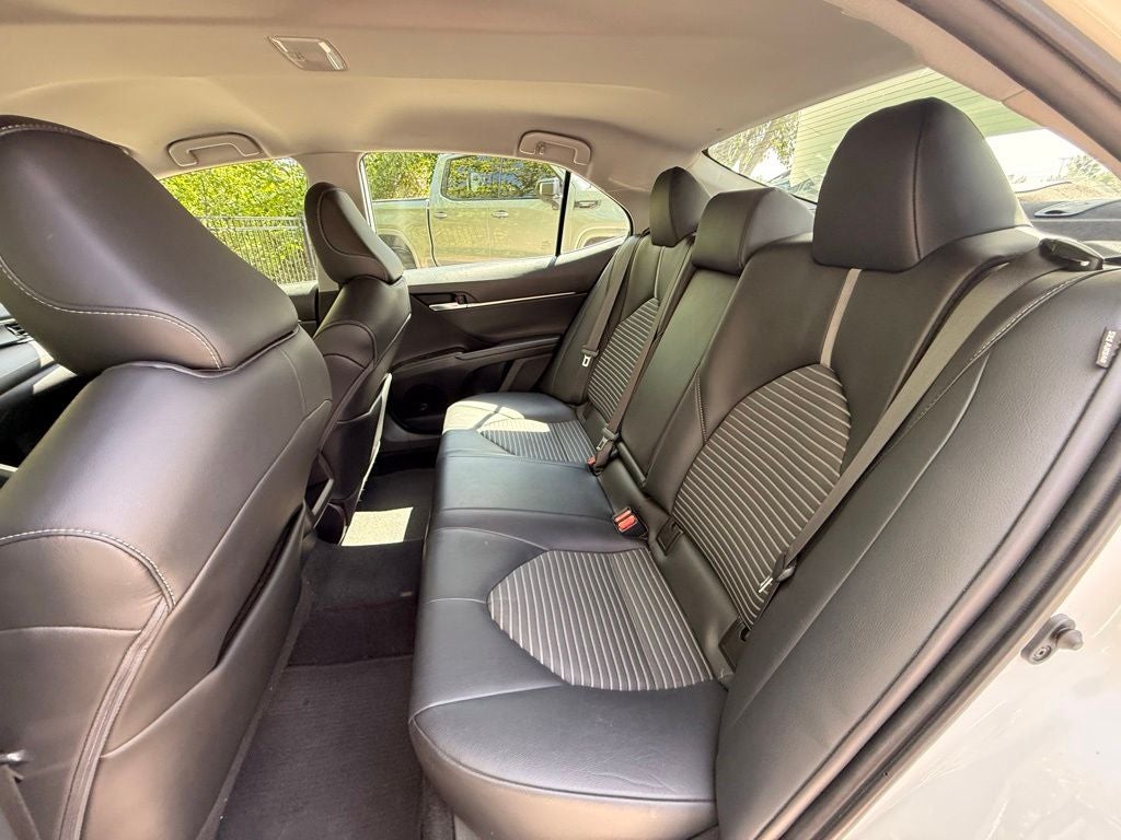 2021 Toyota Camry SE NICE CAR