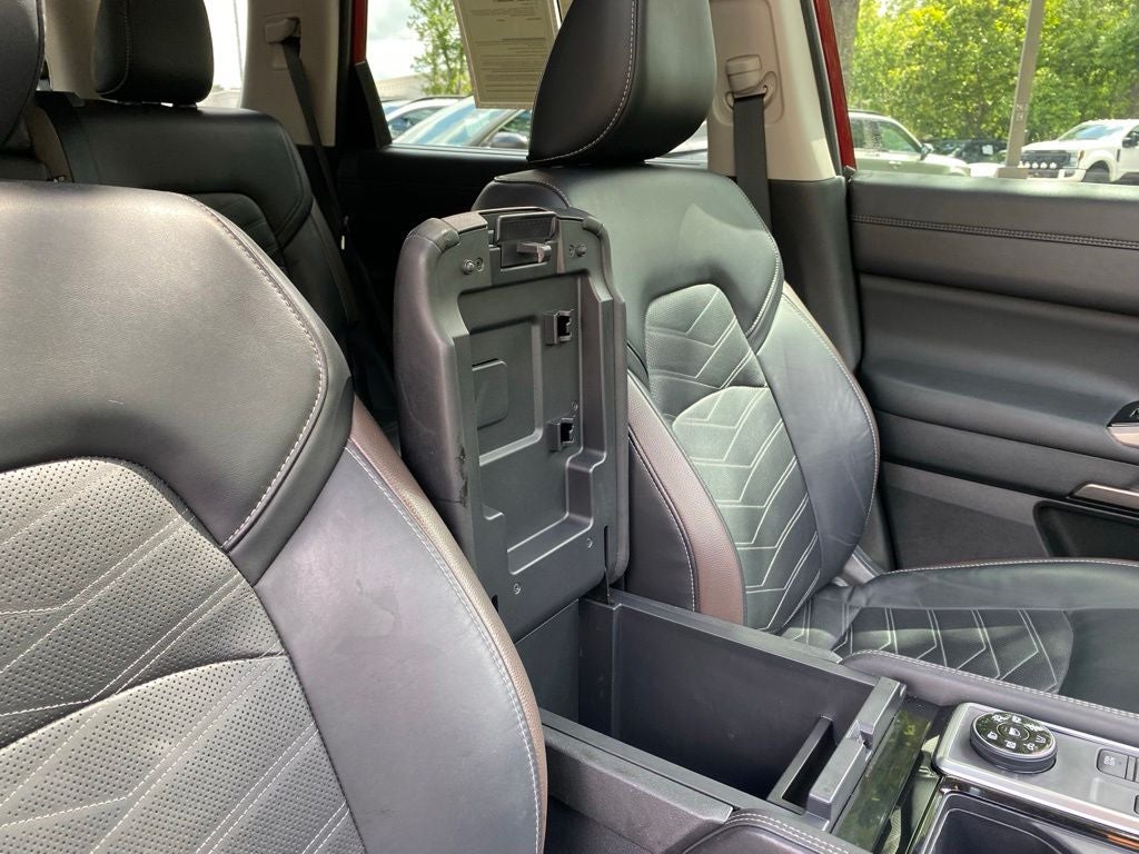 2024 Nissan Pathfinder Platinum
