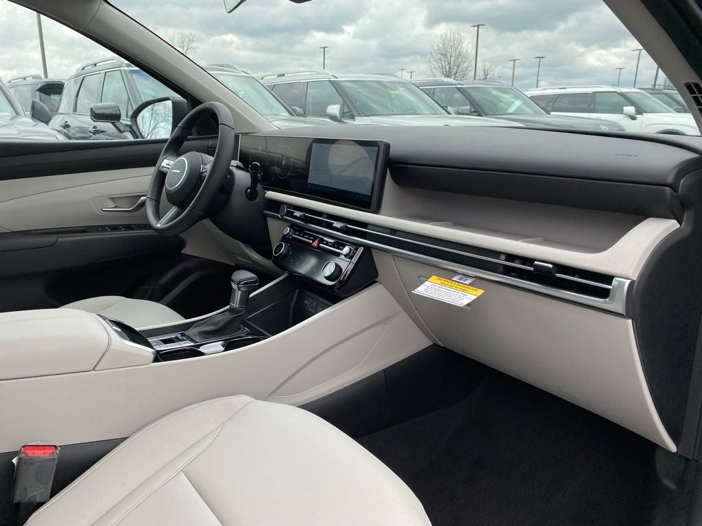 2026 Hyundai Tucson SEL Premium