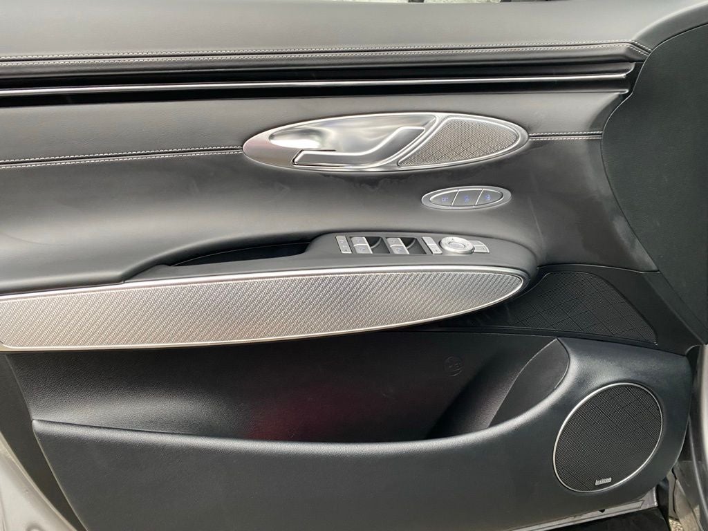 2025 Genesis GV70 2.5T