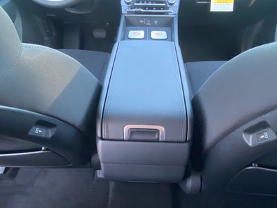 2027 Hyundai Santa Fe SE