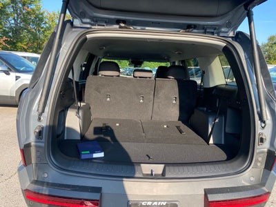 2027 Hyundai Santa Fe SE