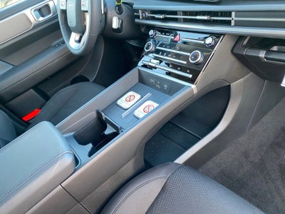 2027 Hyundai Santa Fe SE